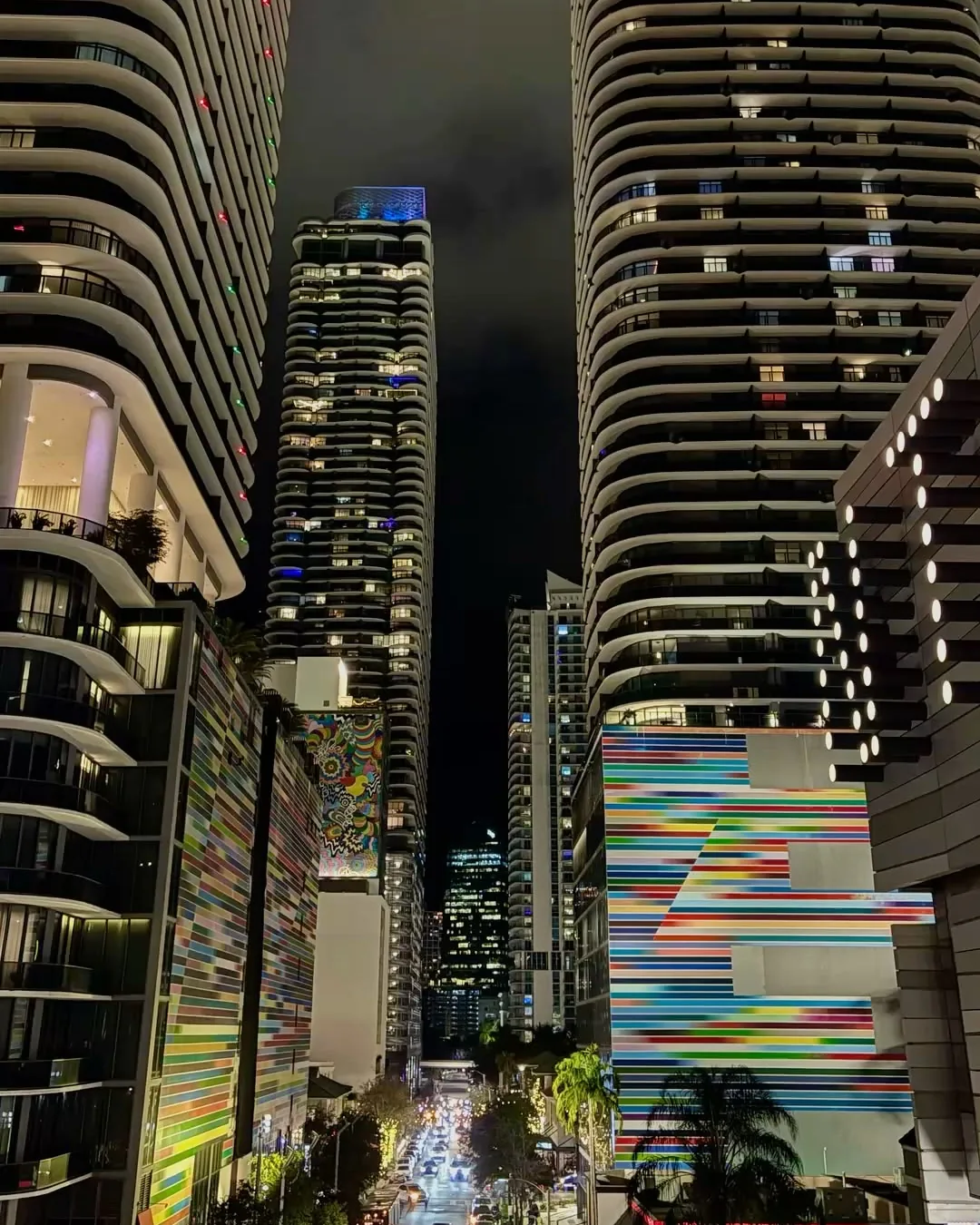 Torres de Brickell, Miami, de noche